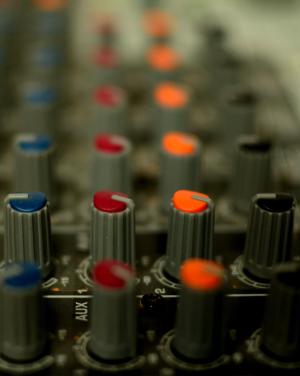 Jak odbierać cyfrowe radio w Polsce?